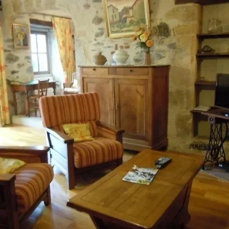 House Lou Secadou 3 Casa de Férias *